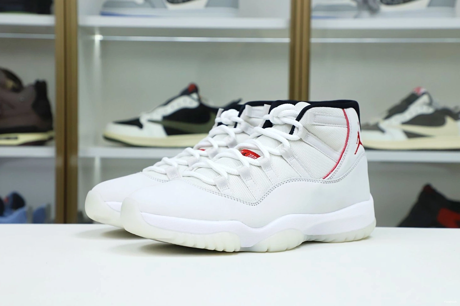 RETRO PLATINUM JORDAN AIR XI 11 TINT 0914